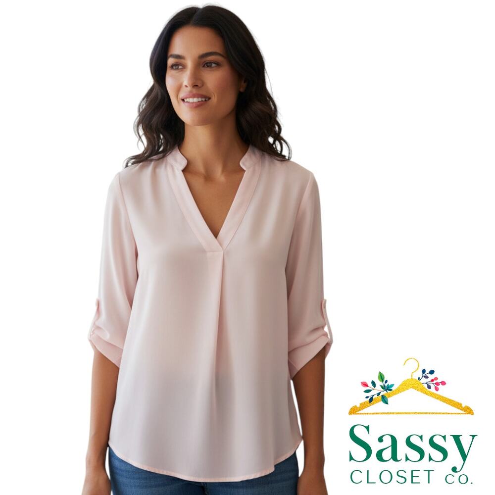 ✨ LUSH Soft Pink Oversized V-Neck Blouse M 3/4 Button Tab Sleeve EUC 🌸